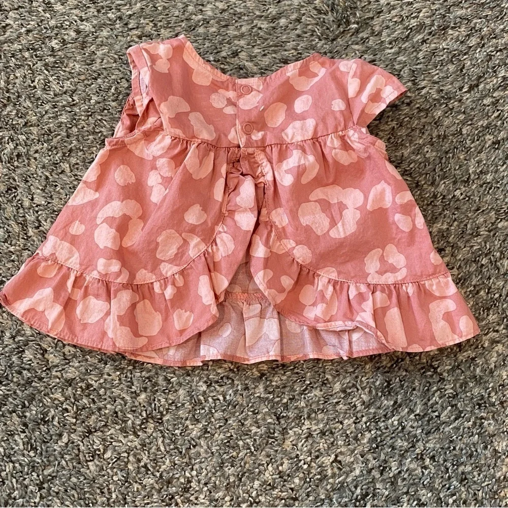3-6 month carters outfit